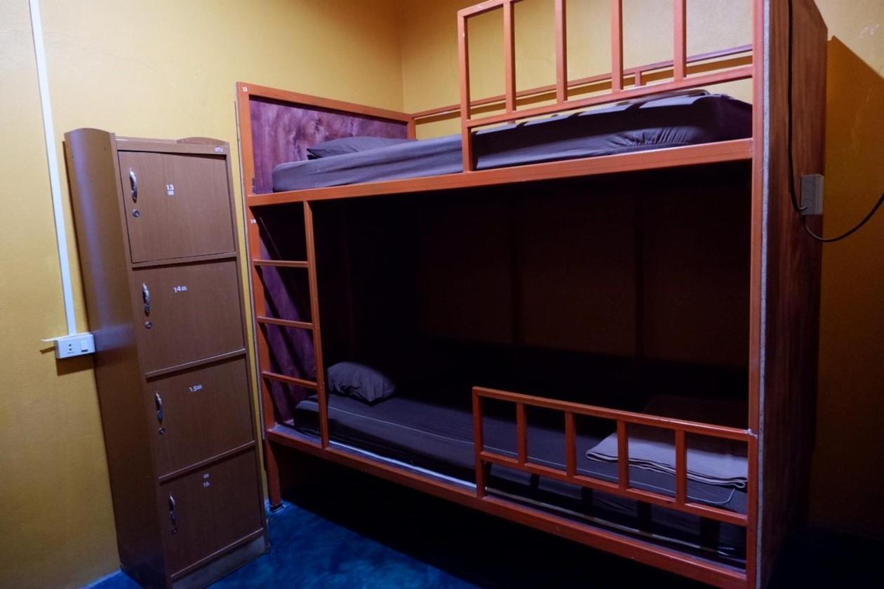 Bigboss Hostel Thong Sala Bagian luar foto